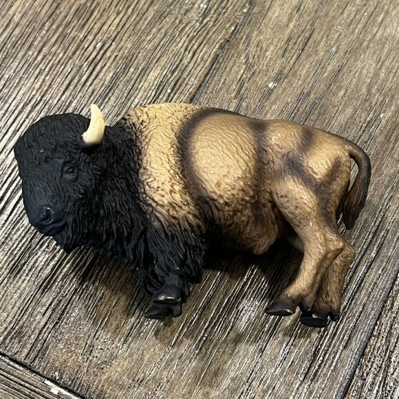 Schleich Brown American Buffalo Bison Animal Figure 2004 - Picture 4 of 6